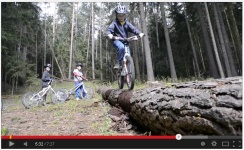 video YouTube v nov�m okn�